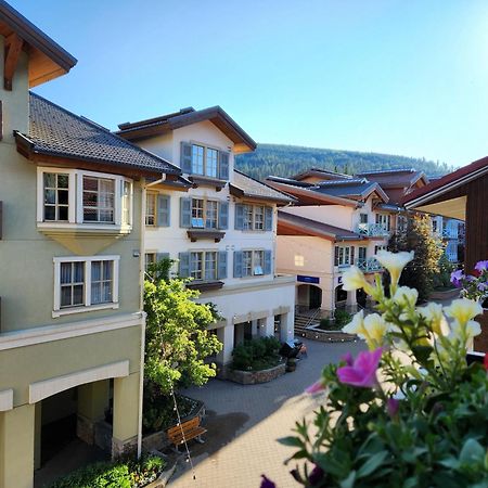 Sun Peaks Lodge Екстериор снимка