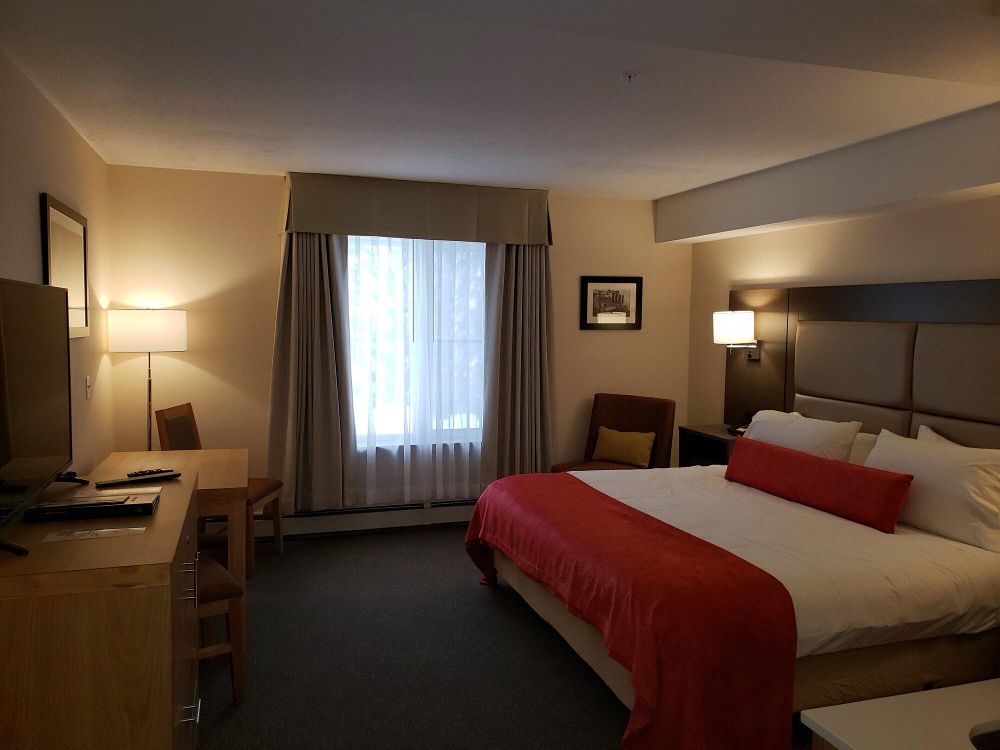 Sun Peaks Lodge Екстериор снимка