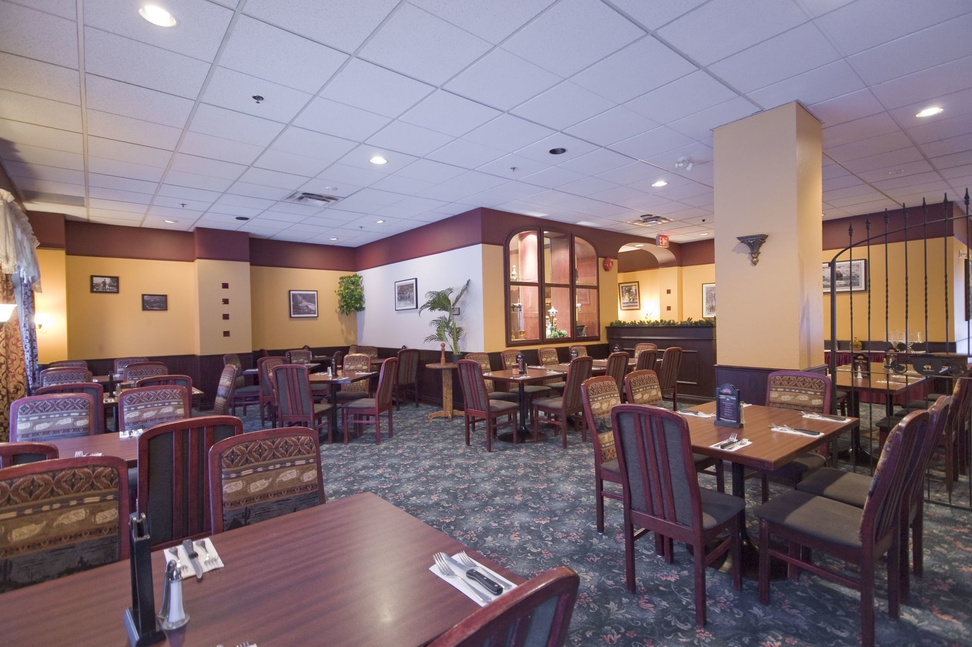 Sun Peaks Lodge Екстериор снимка