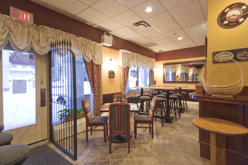 Sun Peaks Lodge Екстериор снимка