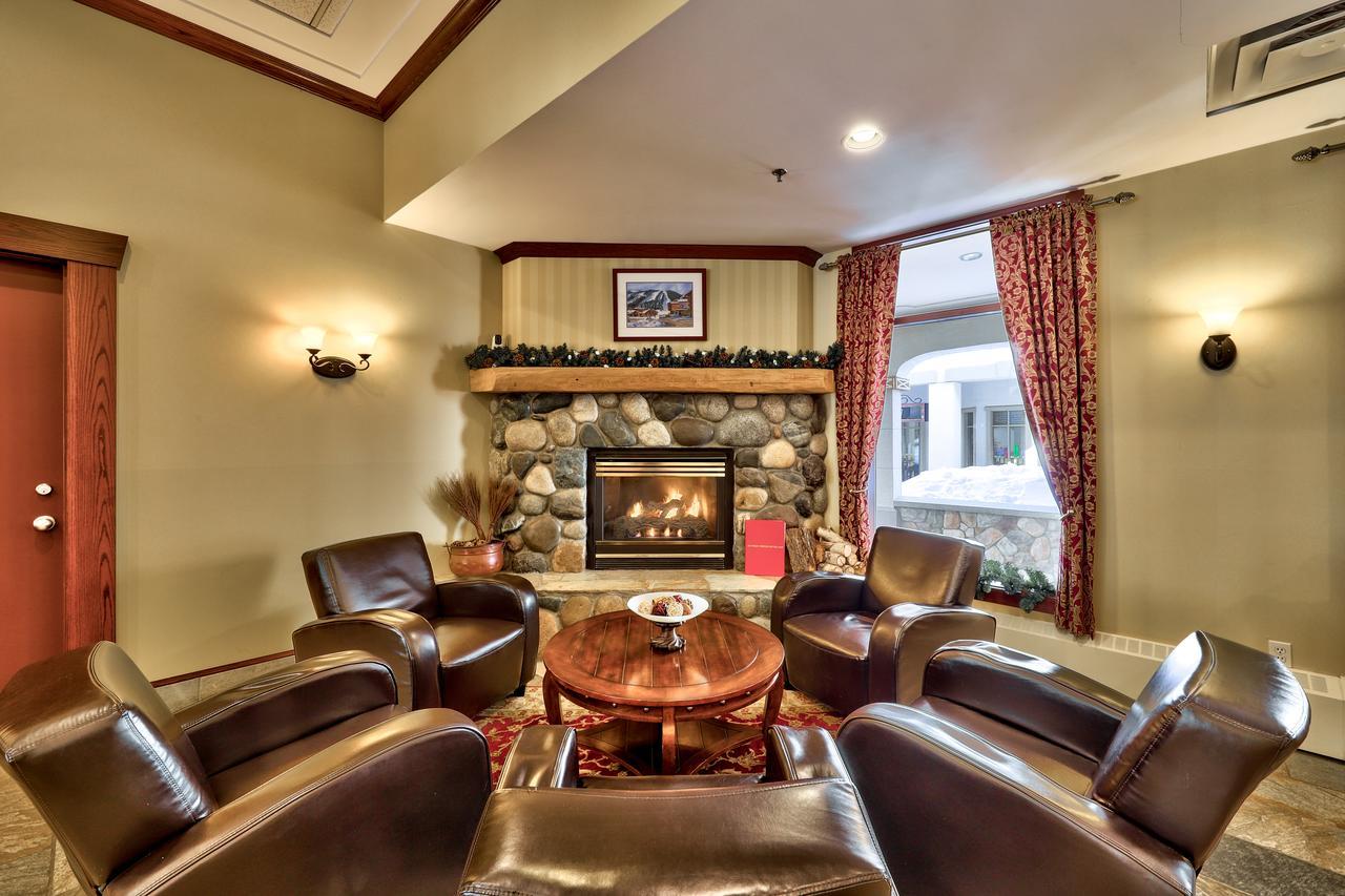 Sun Peaks Lodge Екстериор снимка