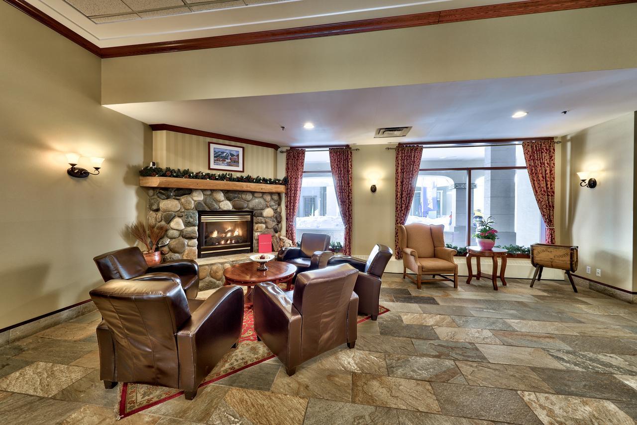 Sun Peaks Lodge Екстериор снимка